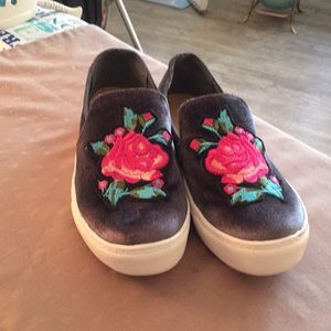 Dirty Laundry slip-on sneakers. Not new.